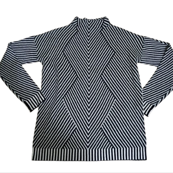 Balticborn Black and White Chevron Mock Neck Striped Sweater Small Soft Stretchy - Picture 6 of 11